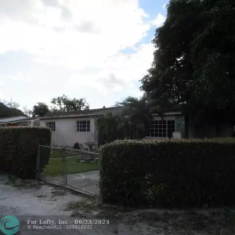 2980 NW 166th St, Opa-locka, FL 33054