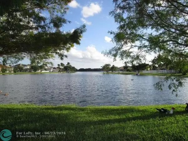 Lake Worth, FL 33467,7070 Charleston Point Dr