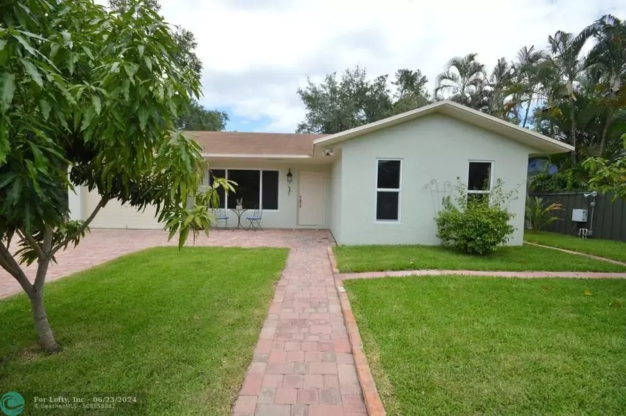 4420 SW 23rd Ave, Dania Beach, FL 33312