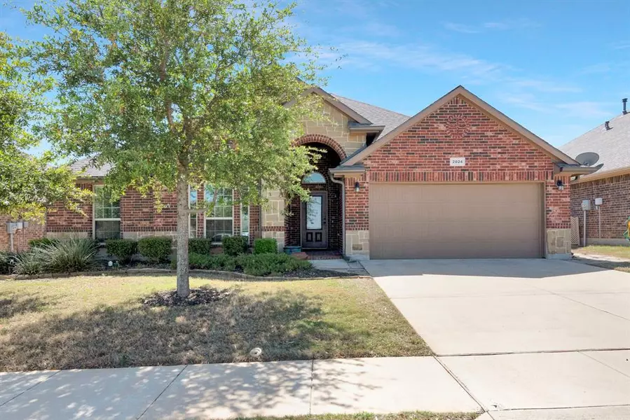 2024 Fossil Mesa Way, Fort Worth, TX 76131