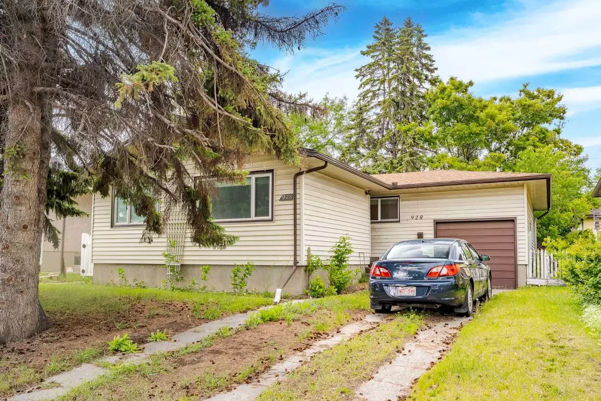 Calgary, AB T2E 4S8,928 16 ST NE