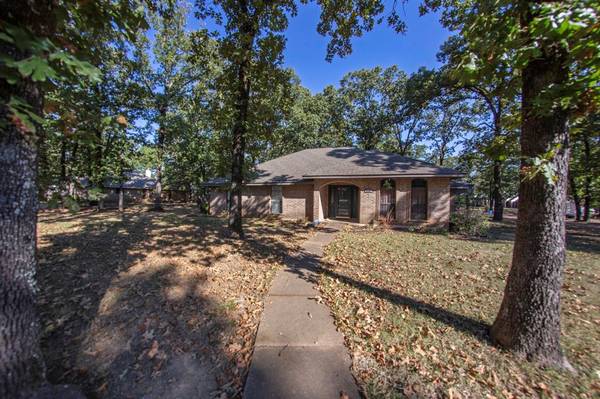 4145 Sleepy Hollow, Reno, TX 75462