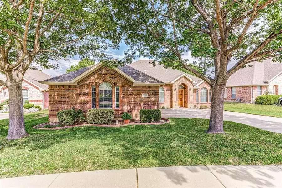 5005 Hopewell Drive, Garland, TX 75043