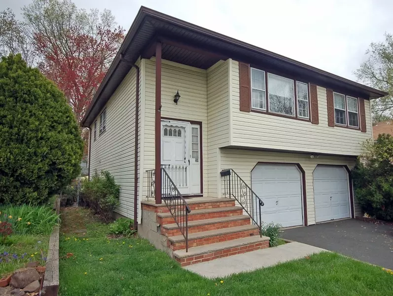 65 Morris Ave, Summit City, NJ 07901