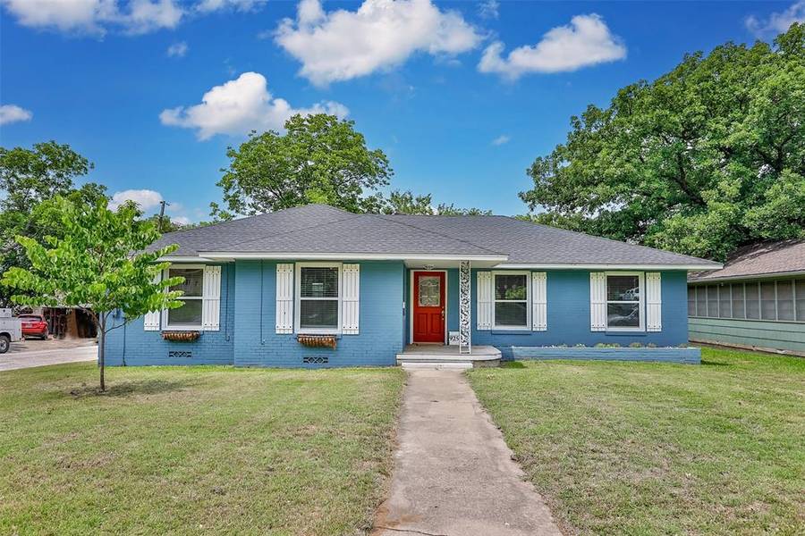 925 S Denton Street, Gainesville, TX 76240