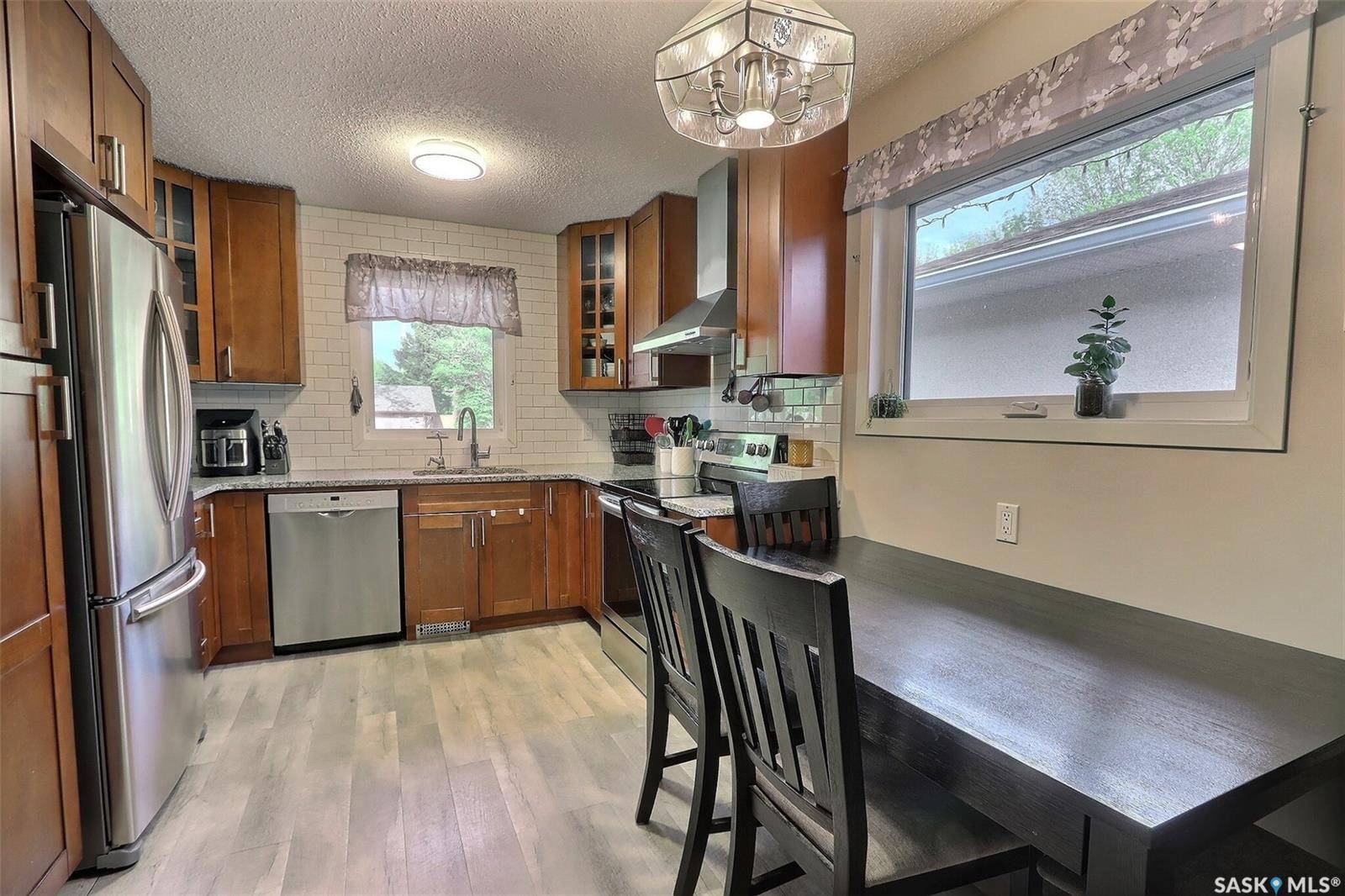 Saskatoon, SK S7N 2R7,1522 Bradwell AVENUE