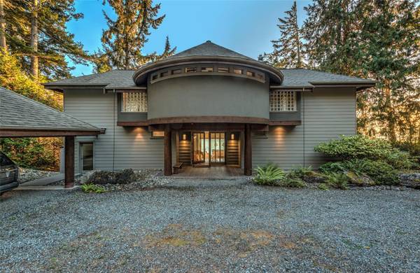 Sooke, BC V9Z 1G7,2564 Seaside Dr