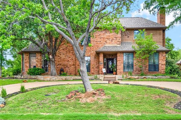 305 Catlin Circle, Highland Village, TX 75077