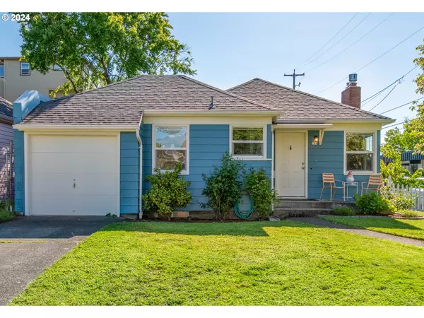 704 NE 53RD AVE, Portland, OR 97213