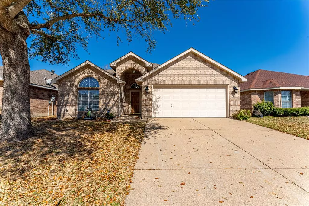 Waxahachie, TX 75165,113 Post Oak Drive