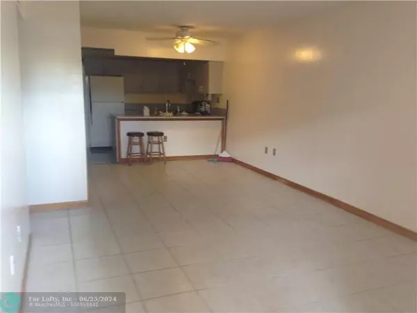 15695 SW 82 Circle Ln Ln  #1-5, Miami, FL 33193