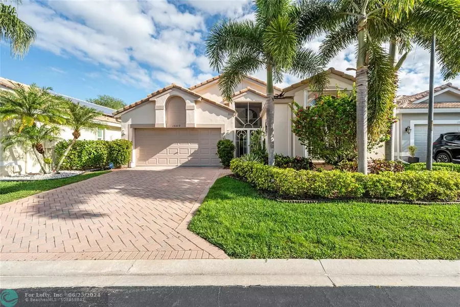 10319 Utopia Cir, Boynton Beach, FL 33437