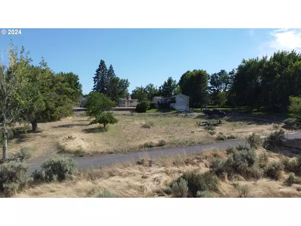 Umatilla, OR 97882,000 Jackson ST