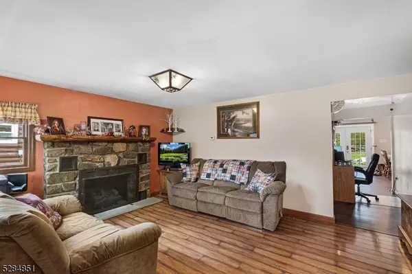 Hardyston Twp., NJ 07460,81 Tamarack Trl