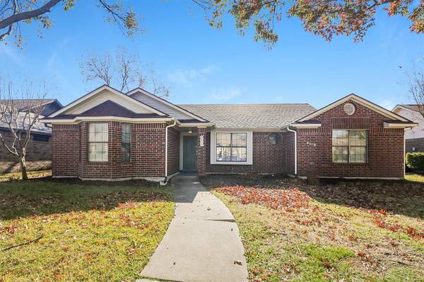 8008 Tulane Drive, Rowlett, TX 75088