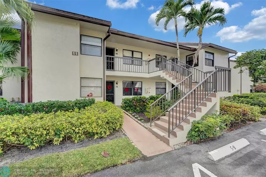 7618 Tahiti Ln  #206, Lake Worth, FL 33467