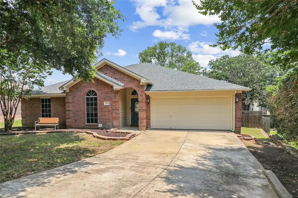 Fort Worth, TX 76112,1609 Crooked Lane