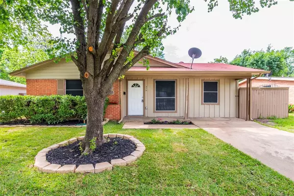 214 Jenny Kay Lane, Irving, TX 75060