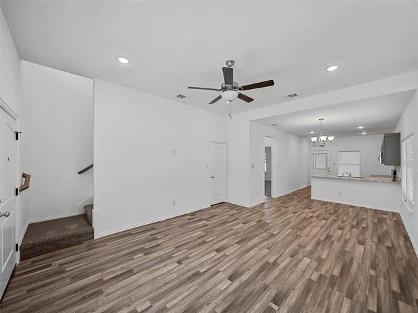 4006 Roberts Avenue,  Dallas,  TX 75215