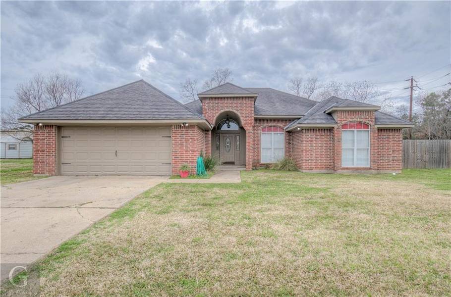 8104 Wild Briar Drive, Shreveport, LA 71108