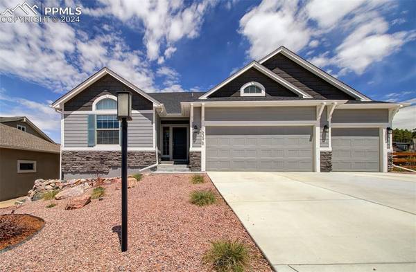 16396 Mountain Glory DR, Monument, CO 80132