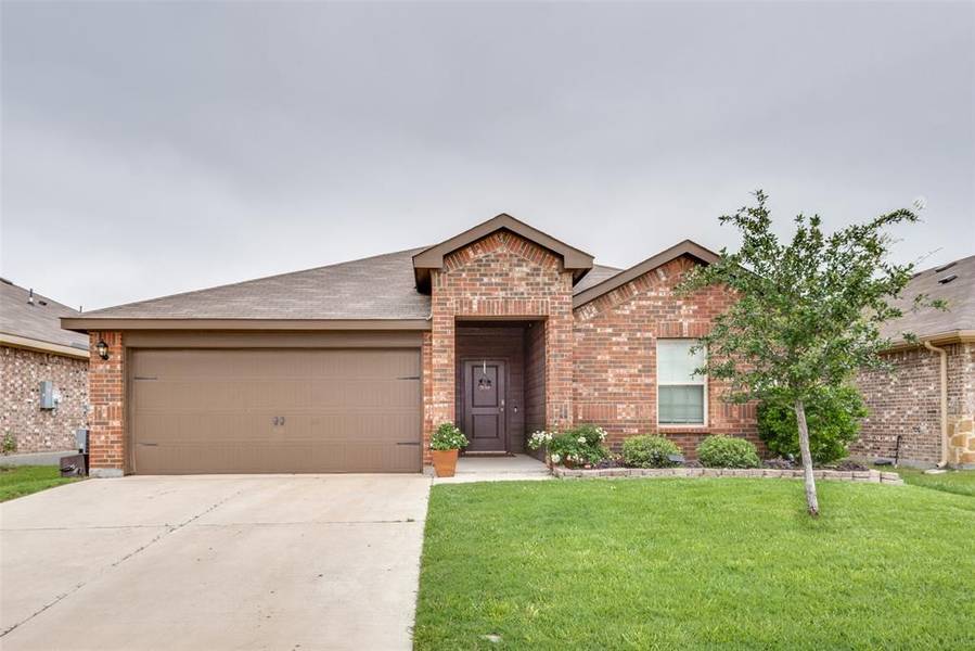 1775 Duskwood Drive, Lancaster, TX 75146