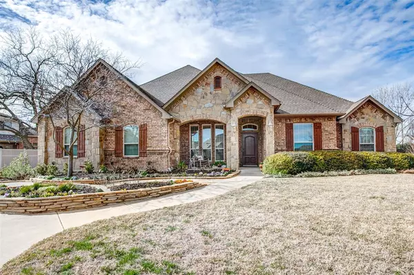 7904 Kathy Ann Court, Arlington, TX 76001