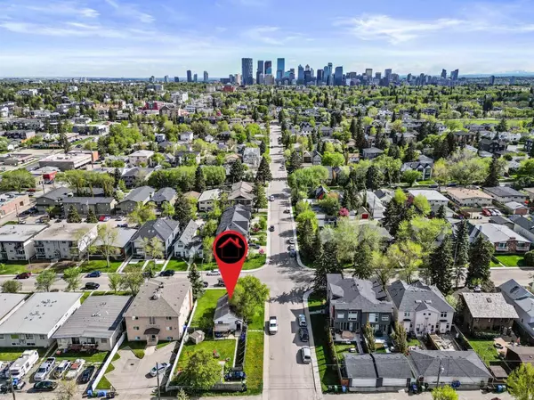 Calgary, AB T2M2K2,140 28 AVE NW