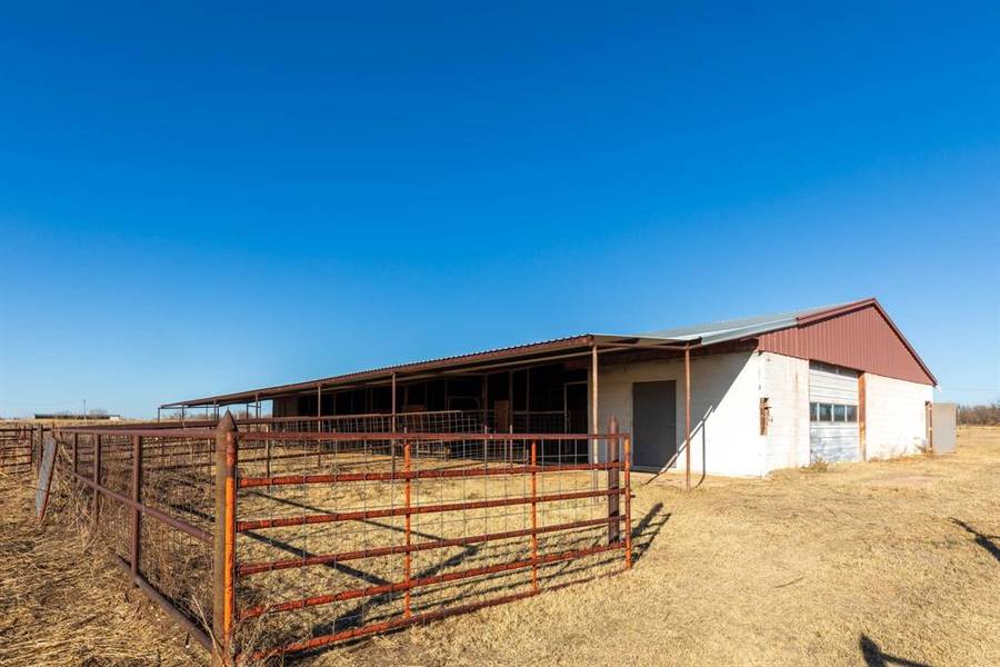 11593 FM 3326 S, Hawley, TX 79525