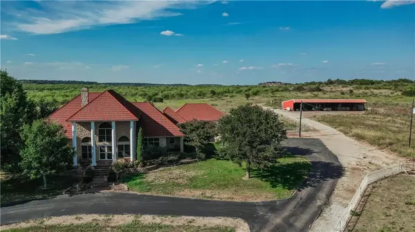 Moran, TX 76464,10172 Fm 576 W