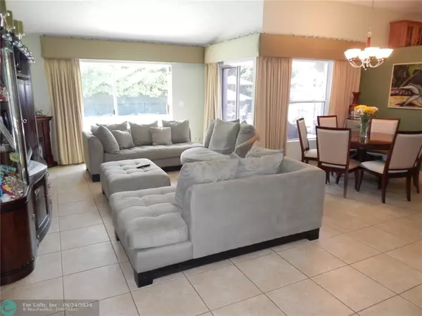 Cooper City, FL 33328,5503 SW 103rd Ave