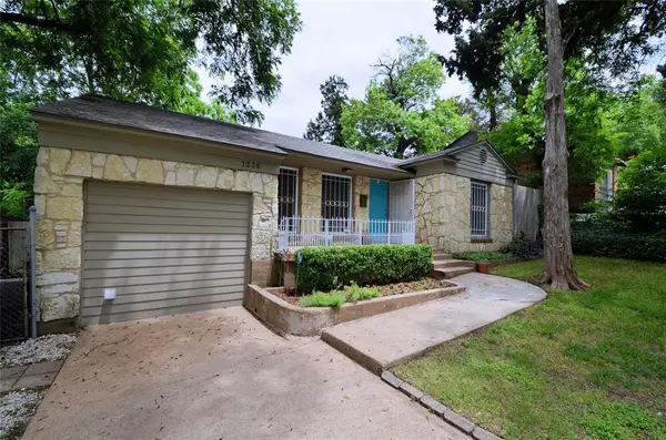 Dallas, TX 75216,1236 S Marsalis Avenue