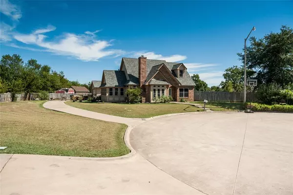 Sanger, TX 76266,1004 Hunters Court