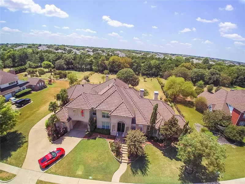 1940 Woodbridge Drive, Mckinney, TX 75072