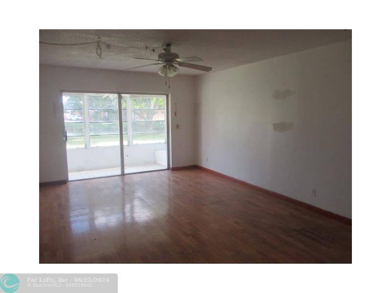 Lauderdale Lakes, FL 33313,2800 NW 47th Ter  #109A