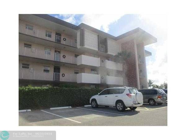 2800 NW 47th Ter  #109A,  Lauderdale Lakes,  FL 33313