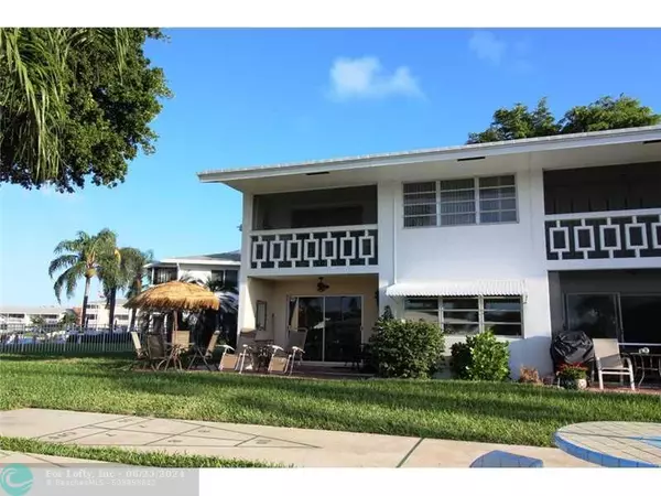 Pompano Beach, FL 33060,800 Pine Dr  #10