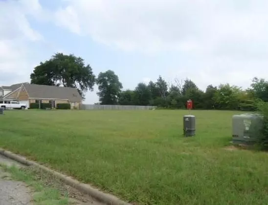 Winnsboro, TX 75494,000 DelaCruz. Drive