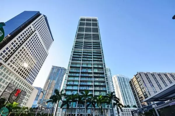 Miami, FL 33131,500 Brickell Ave  #2204