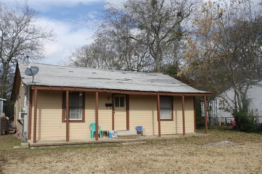 701 E High Street, Wills Point, TX 75169