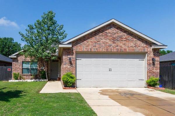 2409 Doty Lane, Balch Springs, TX 75180