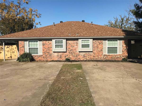 1209 Wakefield Drive, Arlington, TX 76015