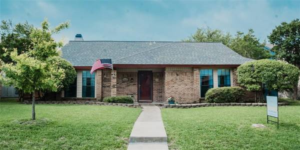 8410 Kensington Drive, Rowlett, TX 75088