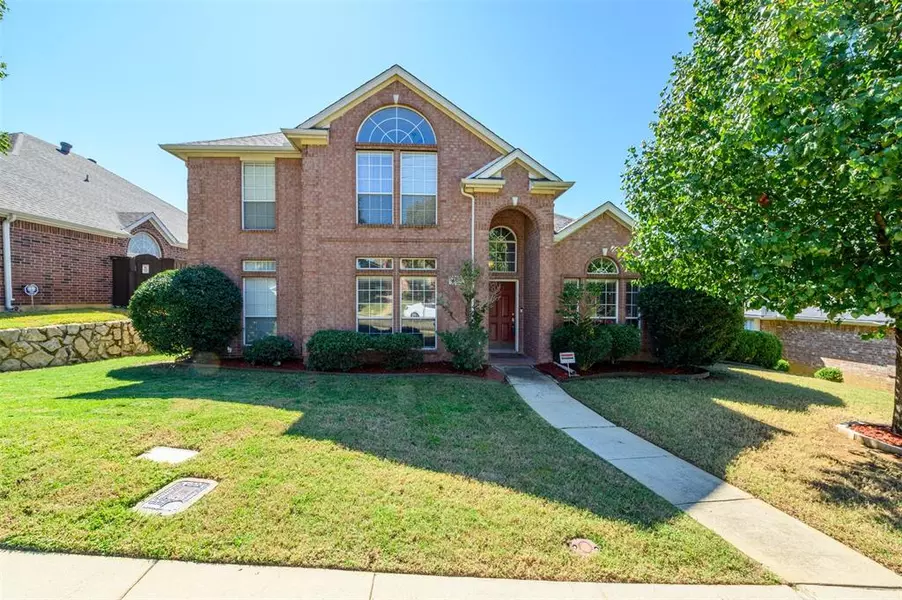 408 Hoover Drive, Lewisville, TX 75067