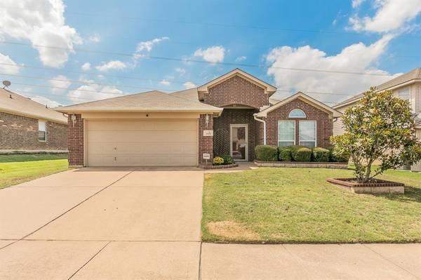 309 Kennedy Drive, Crowley, TX 76036