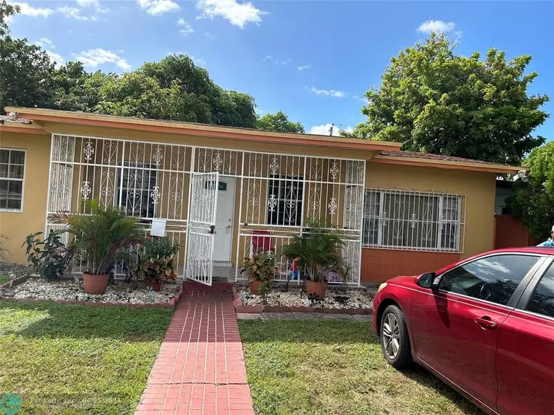 330 NW 194th Ter, Miami Gardens, FL 33169