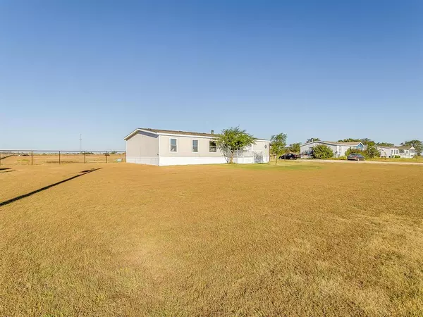 Joshua, TX 76058,4225 County Road 913a