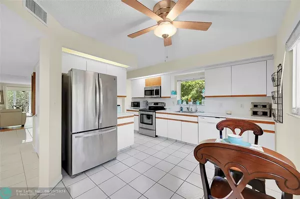 1801 Eleuthera Pt  #K2, Coconut Creek, FL 33066