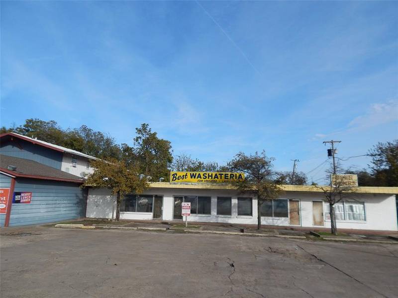 1818 Monroe Street, Commerce, TX 75428