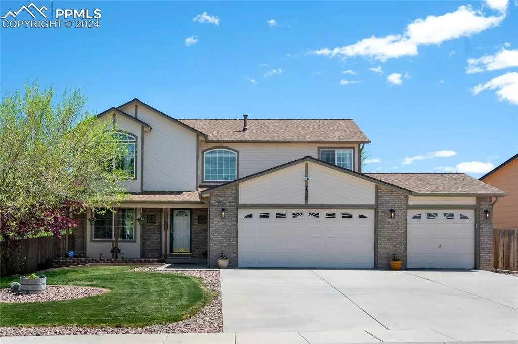 Colorado Springs, CO 80925,7325 Sue LN